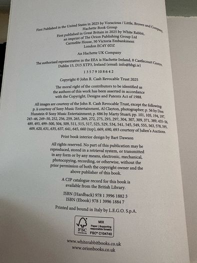 The Complete Johnny Cash - Lyrics from a lifetime of songwriting - hardback