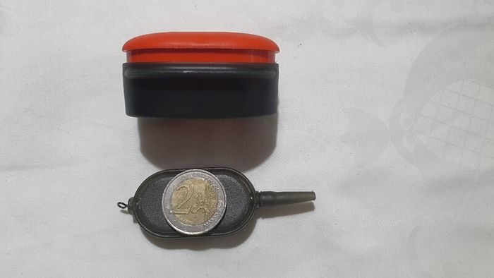 NEW - Size L - Set of 10 Mixed Weight (3x20g) + (1x30g) + (6x40g) - ARC Flat Method Feeders + Quick Release Mould - Carp Tench Bream Feeder Method Pellet Dumbells Hybrid Roach