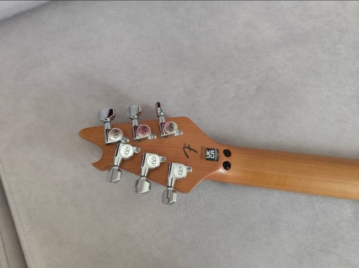 EVH Wolfgang Special (Upgraded)