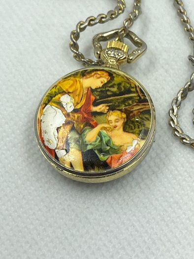 Newton pendant watch