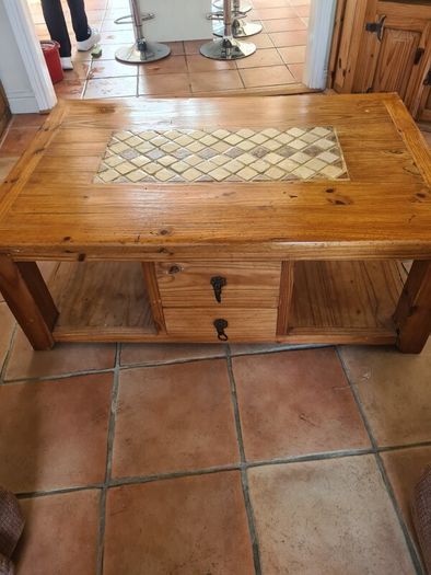 Coffee tables