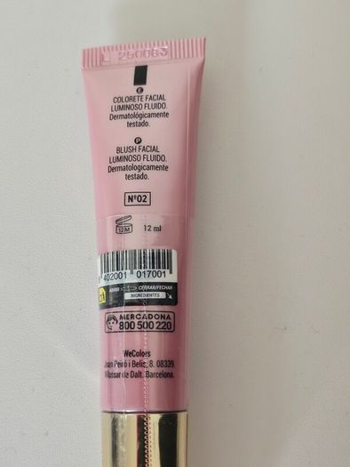 Fluid luminous face blush New