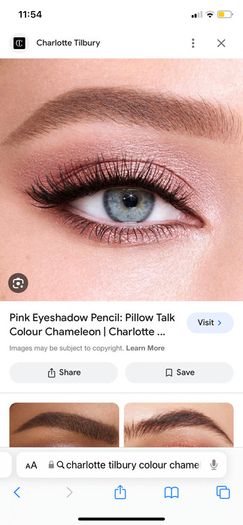 Charlotte Tilbury colour chameleon eye shadow pencil in pillow talk