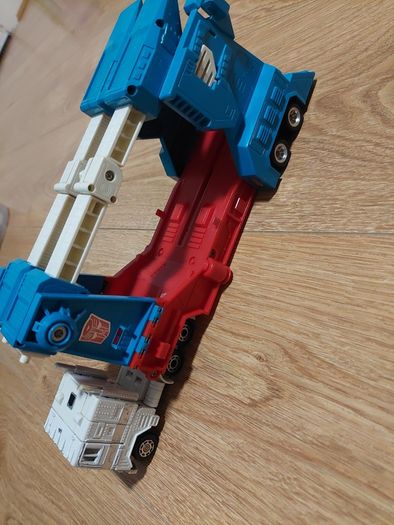 Transformer G1  Ultramagnus