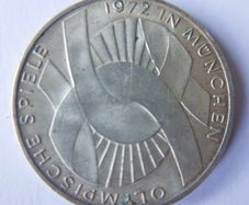Vintage 1972 Munich Olympic Games 10 Mark German Silver Commemorative Coin - 15,4g