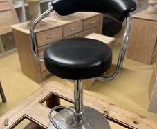 Bar stool