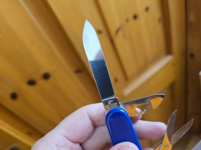 Vintage Victorinox Mountaineer Discontinued Version Collectable Swiss Army Knife 91mm