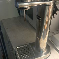 Aarke Carbonator 3 Sparkling Water Maker & CO2 Cylinder | Steel