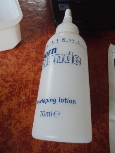 Clairol Highlighting Kit for Sale