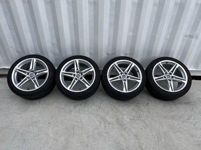 Genuine Audi A4/S4 18" Alloy Wheels