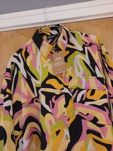 Pieces Blouse.  S.14  B.N.W.T.