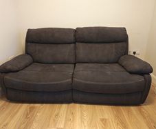 Free for taking away: 2-Seater Electric Power Recliner Sofa with Integrated USB Charging, reclining armchair (not powered)