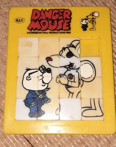 Vintage Retro Rare Danger Mouse Sliding Puzzle