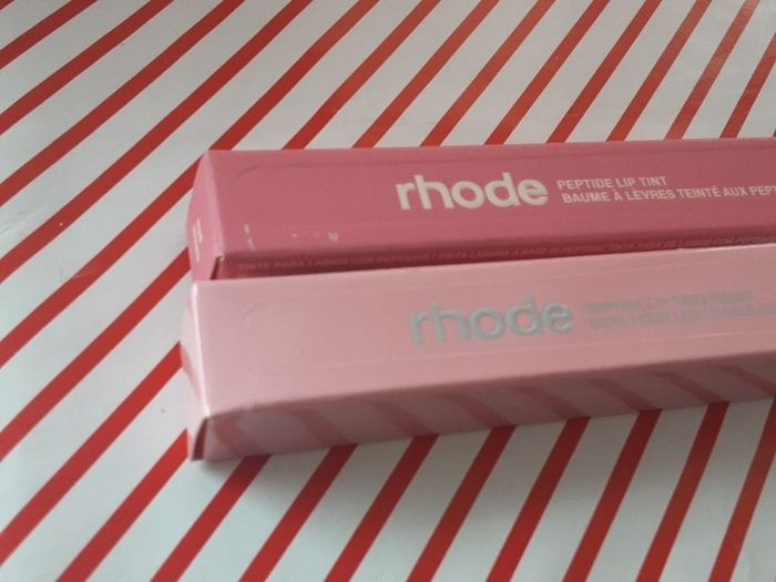 Rhode lipgloss