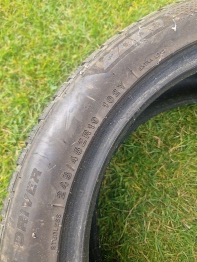 tyre 245 45 r19
