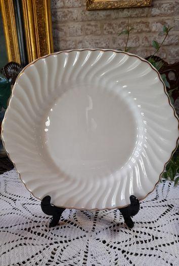 Wedgwood  cake plate
