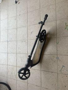 childs scooter
