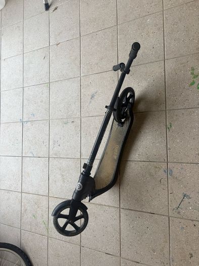 childs scooter