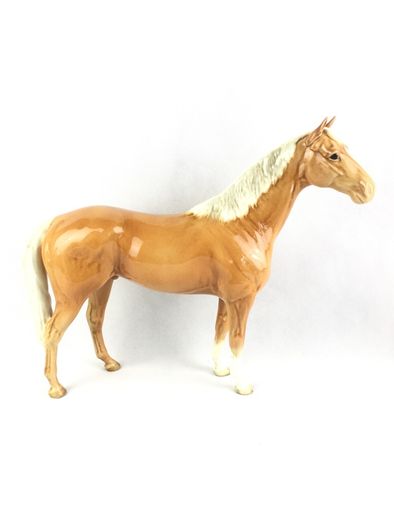 7 Beswick horse figurines AF
