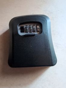 Key lock box