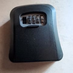 Key lock box