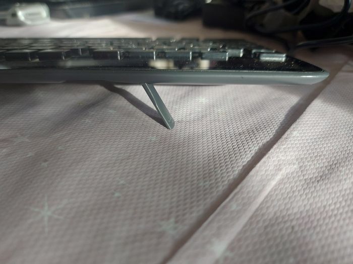 Logitech Wireless Solar Keyboard K750, excellent cosmetic condition, without  tiny Logitech Unifying receiver