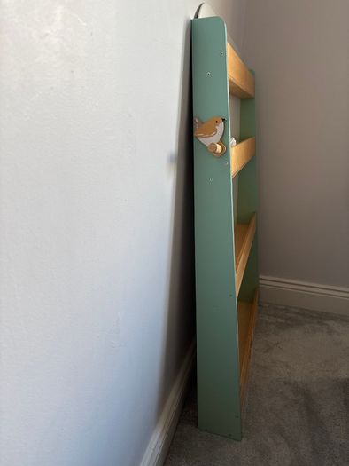 Kids bookshelf