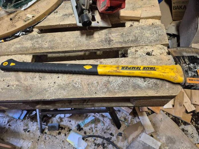 True Temper Axe