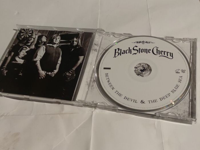 Black Stone Cherry - Between The Devil & The Deep Blue Cd