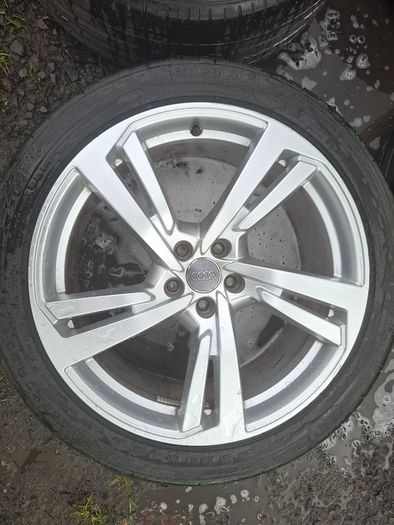 20" Genuine Audi S Line Alloys with tyres