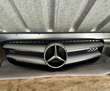 Mercedes W204 Grille