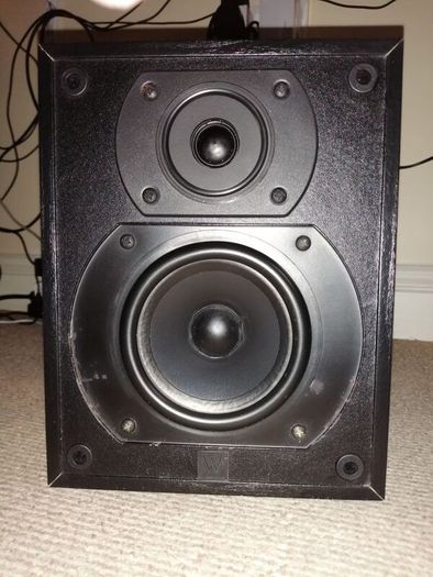 Wharfedale diamond III speaker