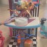 LOL doll house bundle Image 5