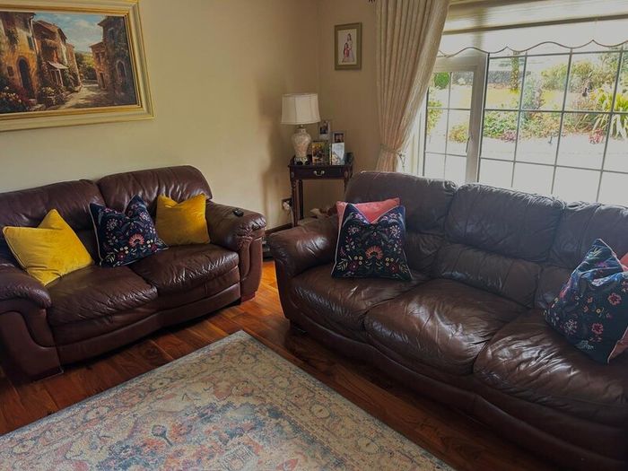 Sofa Set