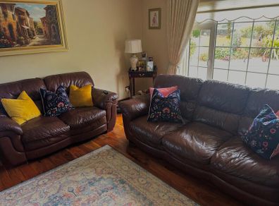 Sofa Set