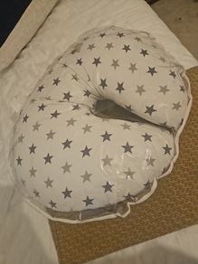 Breastfeeding pillow