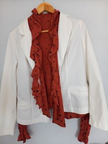 women white blazer.size12