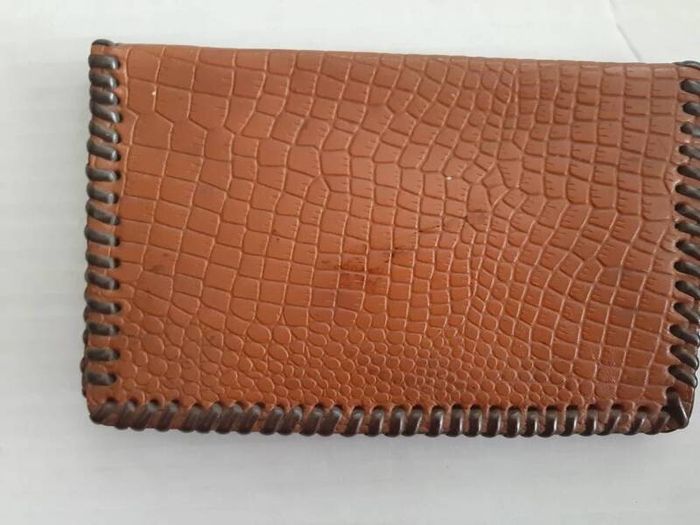 vintage genuine leather wallet