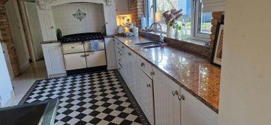 Ivory Kitchen Cabinet Granite Tops