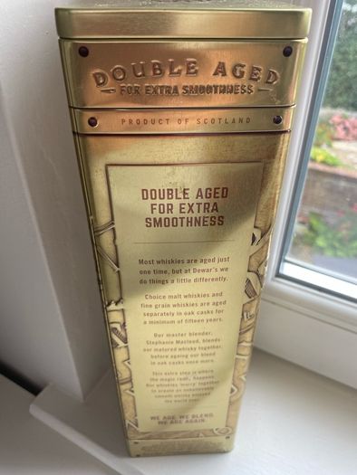 Dewar's 15 year aged Metal Box