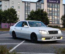 Toyota Crown Athlete V