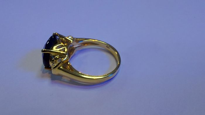 Royal Blue Sapphire Imitation 5.25 ct Gold plated Sterling silver 925