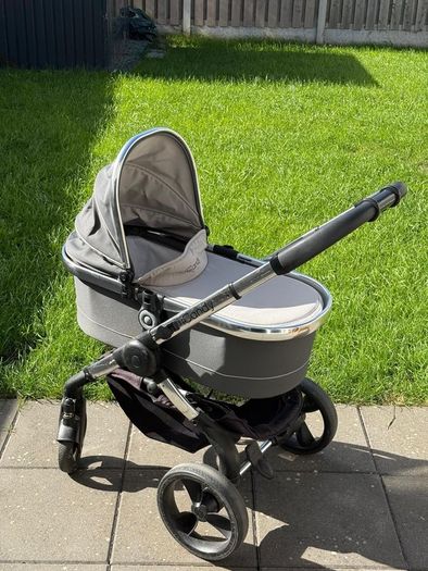 ICandy buggy and bassinet