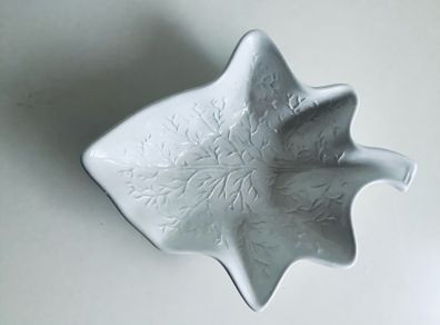 Vintage Mottahedeh Italian Leaf Dish
