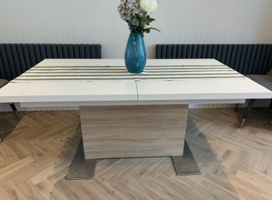 Extendable Dining Table