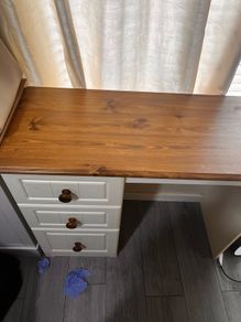 Computer table