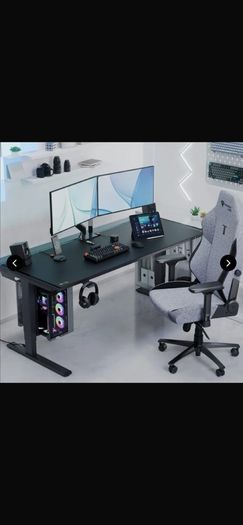 Sit/stand gaming desk