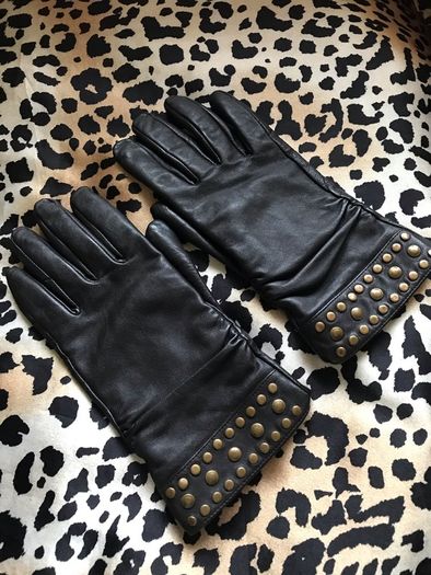 Chocolate Brown Leather Gloves