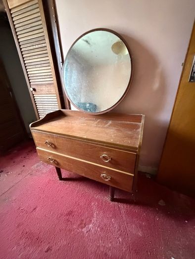 Vintage Dressing Table with Round Mirror Retro Vanity