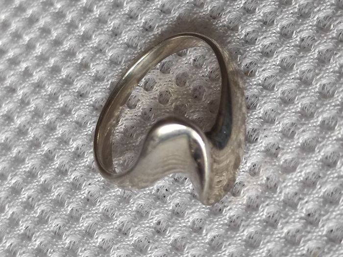 Vintage sterling silver ring